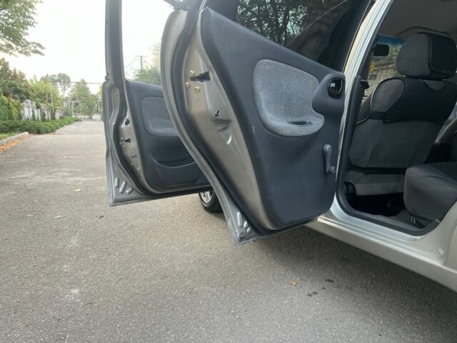 Деу Сенс 2006 у Дніпро (Дніпропетровську) на Automoto.ua Сірий Деу Сенс, об'ємом двигуна 1.5 л та пробігом 150 тис. км за 2800 $, фото 6 на Automoto.ua