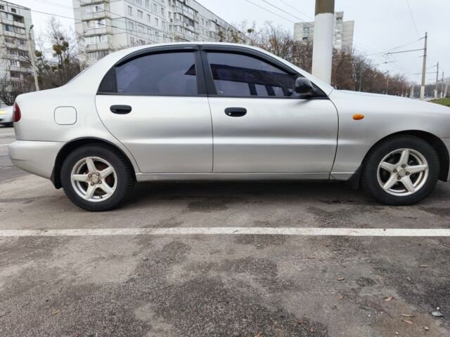 Сірий Деу Сенс, об'ємом двигуна 1.5 л та пробігом 190 тис. км за 2600 $, фото 2 на Automoto.ua