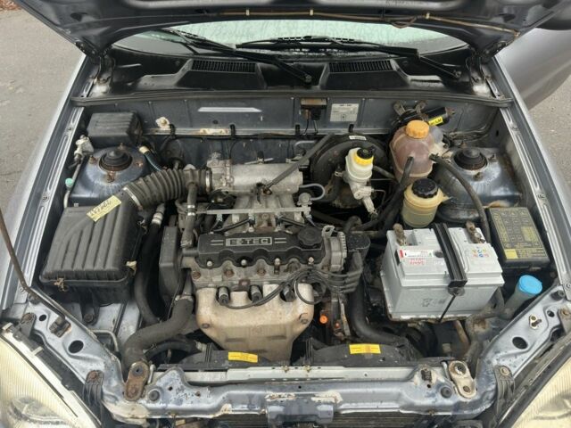 Сірий Деу Сенс, об'ємом двигуна 1.5 л та пробігом 260 тис. км за 2316 $, фото 7 на Automoto.ua