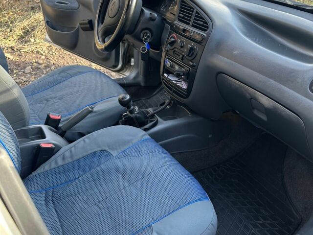 Сірий Деу Сенс, об'ємом двигуна 1.5 л та пробігом 225 тис. км за 2000 $, фото 7 на Automoto.ua