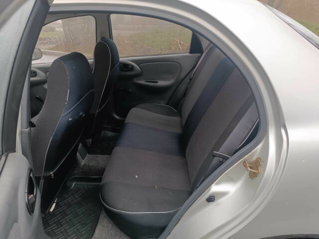 Сірий Деу Сенс, об'ємом двигуна 1.5 л та пробігом 170 тис. км за 1400 $, фото 6 на Automoto.ua