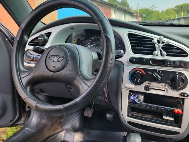 Серый Дэу Сенс, объемом двигателя 1.3 л и пробегом 217 тыс. км за 2000 $, фото 10 на Automoto.ua