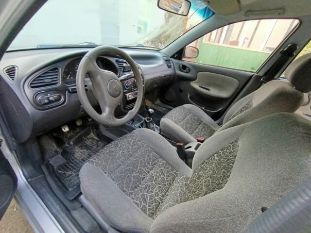 Сірий Деу Сенс, об'ємом двигуна 1.5 л та пробігом 270 тис. км за 1700 $, фото 1 на Automoto.ua