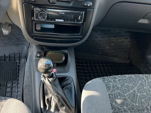 Серый Дэу Сенс, объемом двигателя 1.5 л и пробегом 198 тыс. км за 3300 $, фото 9 на Automoto.ua