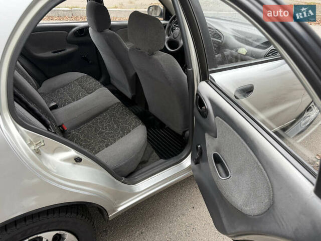 Сірий Деу Сенс, об'ємом двигуна 1.3 л та пробігом 157 тис. км за 1850 $, фото 25 на Automoto.ua