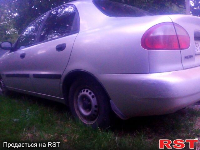 Серый Дэу Сенс, объемом двигателя 1.3 л и пробегом 280 тыс. км за 990 $, фото 5 на Automoto.ua