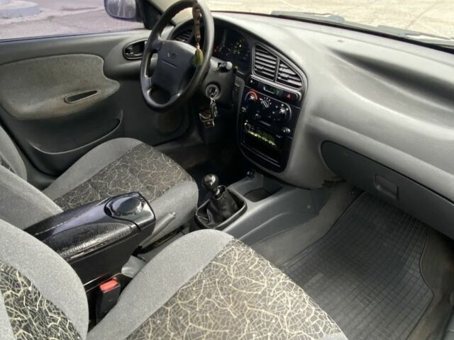 Сірий Деу Сенс, об'ємом двигуна 1.6 л та пробігом 169 тис. км за 1666 $, фото 8 на Automoto.ua