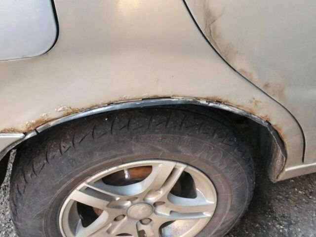 Серый Дэу Сенс, объемом двигателя 1.3 л и пробегом 300 тыс. км за 600 $, фото 1 на Automoto.ua