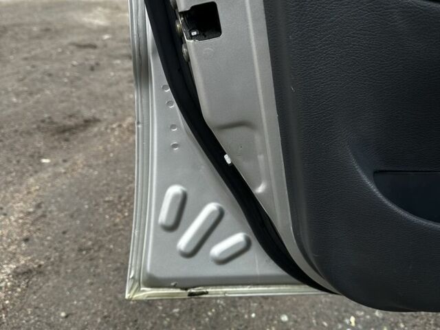 Серый Дэу Сенс, объемом двигателя 1.5 л и пробегом 200 тыс. км за 1950 $, фото 6 на Automoto.ua