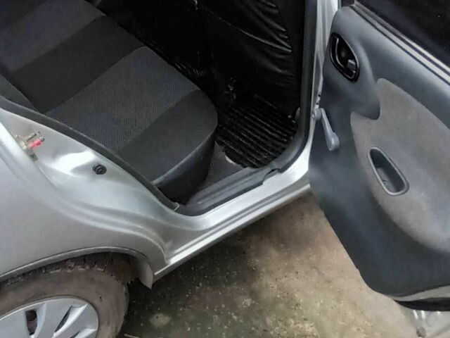 Серый Дэу Сенс, объемом двигателя 1.5 л и пробегом 230 тыс. км за 1000 $, фото 6 на Automoto.ua