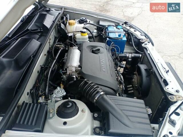 Сірий Деу Сенс, об'ємом двигуна 1.3 л та пробігом 135 тис. км за 1950 $, фото 27 на Automoto.ua