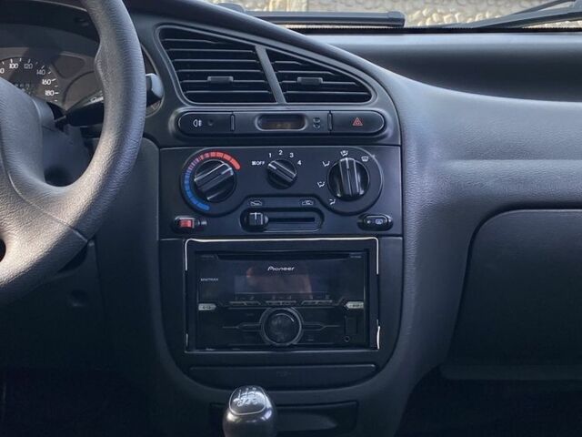 Серый Дэу Сенс, объемом двигателя 1.3 л и пробегом 178 тыс. км за 2100 $, фото 17 на Automoto.ua