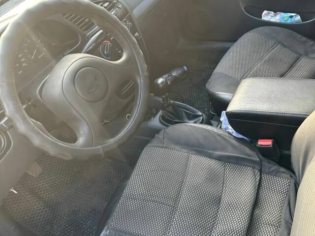 Серый Дэу Сенс, объемом двигателя 1.5 л и пробегом 202 тыс. км за 1500 $, фото 1 на Automoto.ua