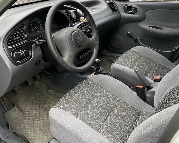 Деу Сенс 2006 у Липовце на Automoto.ua Сірий Деу Сенс, об'ємом двигуна 1.3 л та пробігом 219 тис. км за 950 $, фото 7 на Automoto.ua