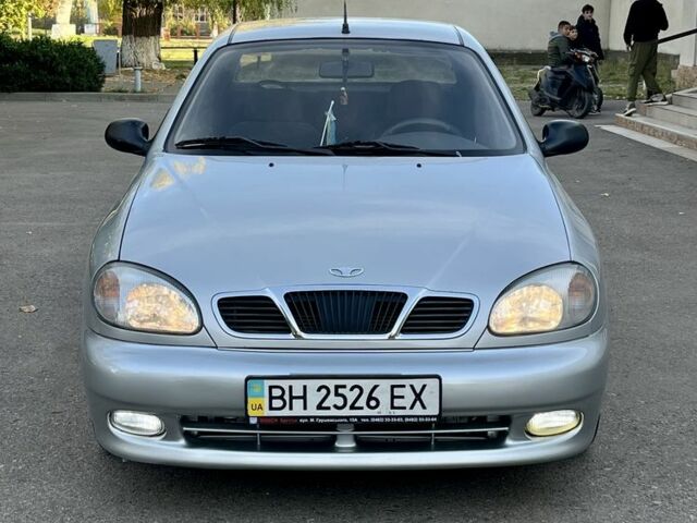 Серый Дэу Сенс, объемом двигателя 1.5 л и пробегом 153 тыс. км за 2450 $, фото 2 на Automoto.ua