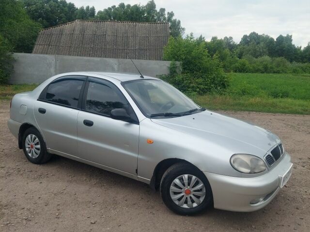 Серый Дэу Сенс, объемом двигателя 1.5 л и пробегом 300 тыс. км за 1850 $, фото 2 на Automoto.ua