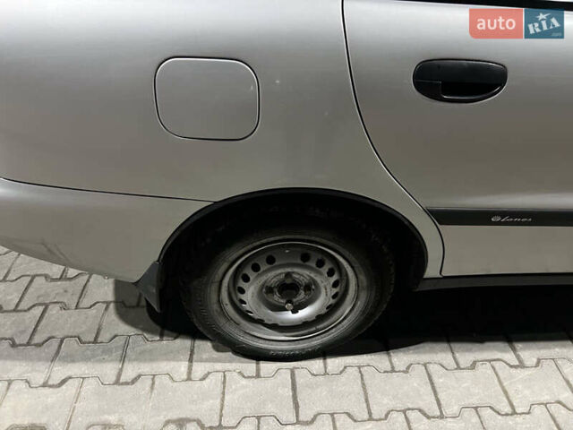 Сірий Деу Сенс, об'ємом двигуна 1.4 л та пробігом 170 тис. км за 2000 $, фото 9 на Automoto.ua