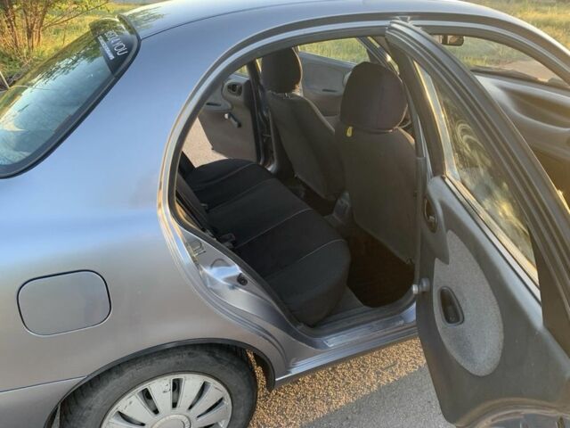 Серый Дэу Сенс, объемом двигателя 1.5 л и пробегом 170 тыс. км за 1900 $, фото 2 на Automoto.ua