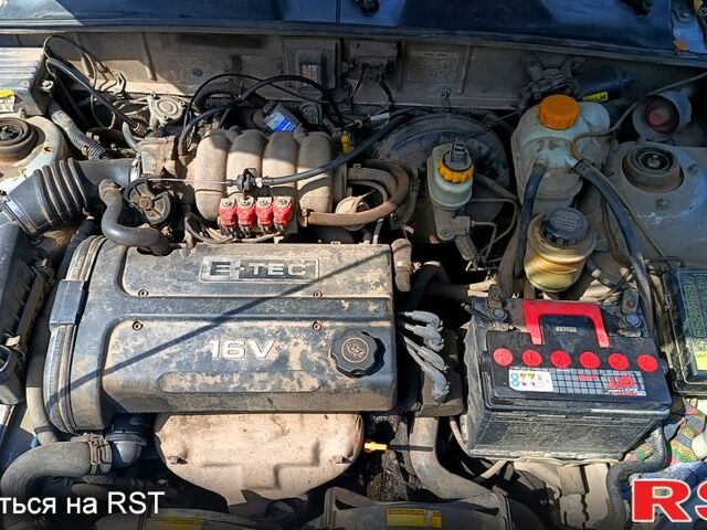 Сірий Деу Сенс, об'ємом двигуна 1.6 л та пробігом 0 тис. км за 1800 $, фото 5 на Automoto.ua