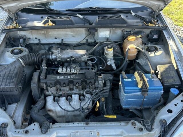 Серый Дэу Сенс, объемом двигателя 1.5 л и пробегом 125 тыс. км за 1250 $, фото 7 на Automoto.ua