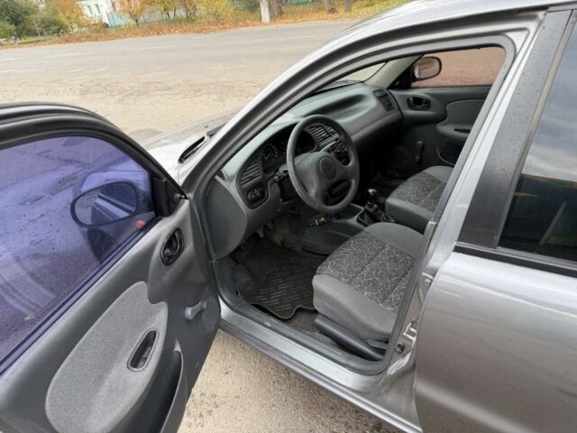 Серый Дэу Сенс, объемом двигателя 1.5 л и пробегом 195 тыс. км за 1950 $, фото 10 на Automoto.ua