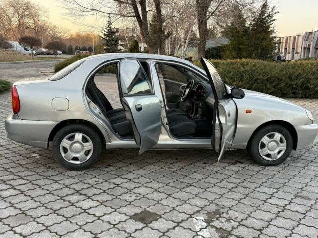 Серый Дэу Сенс, объемом двигателя 1.5 л и пробегом 310 тыс. км за 2350 $, фото 8 на Automoto.ua