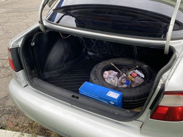 Сірий Деу Сенс, об'ємом двигуна 1.6 л та пробігом 169 тис. км за 1666 $, фото 6 на Automoto.ua