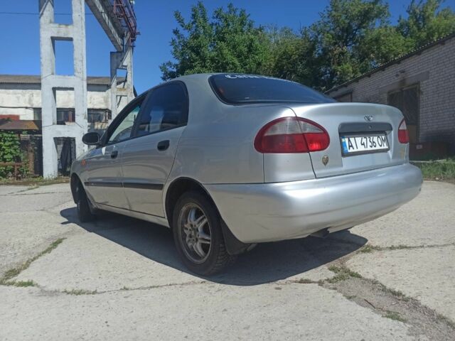 Серый Дэу Сенс, объемом двигателя 1.5 л и пробегом 400 тыс. км за 2000 $, фото 2 на Automoto.ua