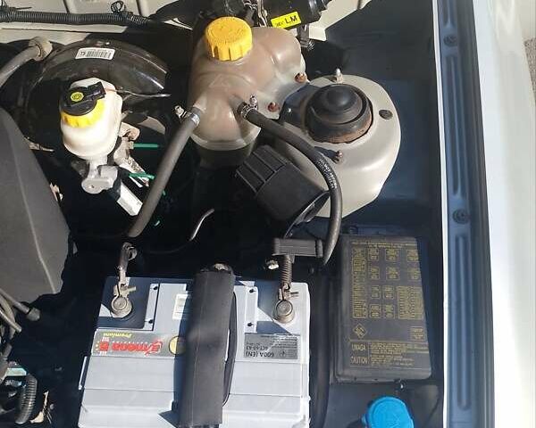 Сірий Деу Сенс, об'ємом двигуна 1.3 л та пробігом 90 тис. км за 2200 $, фото 19 на Automoto.ua