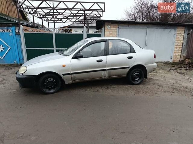 Серый Дэу Сенс, объемом двигателя 1.3 л и пробегом 250 тыс. км за 890 $, фото 3 на Automoto.ua