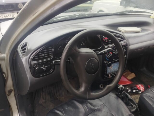 Сірий Деу Сенс, об'ємом двигуна 1.3 л та пробігом 190 тис. км за 650 $, фото 5 на Automoto.ua