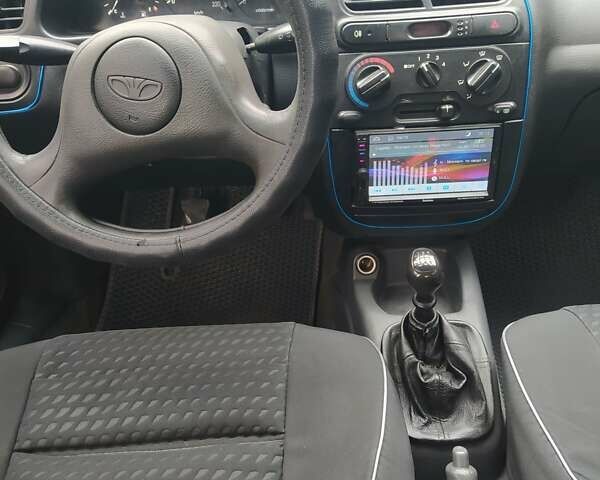 Серый Дэу Сенс, объемом двигателя 1.3 л и пробегом 170 тыс. км за 1900 $, фото 22 на Automoto.ua