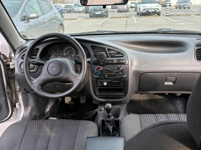 Сірий Деу Сенс, об'ємом двигуна 1.5 л та пробігом 247 тис. км за 2700 $, фото 4 на Automoto.ua