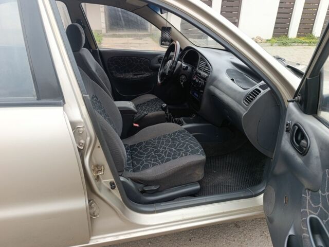 Сірий Деу Сенс, об'ємом двигуна 1.3 л та пробігом 286 тис. км за 1300 $, фото 7 на Automoto.ua