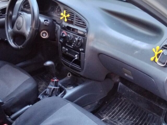 Серый Дэу Сенс, объемом двигателя 1.3 л и пробегом 300 тыс. км за 600 $, фото 3 на Automoto.ua