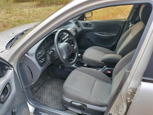 Серый Дэу Сенс, объемом двигателя 1.5 л и пробегом 217 тыс. км за 1700 $, фото 5 на Automoto.ua