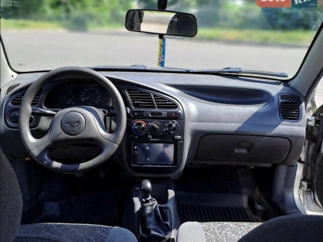 Серый Дэу Сенс, объемом двигателя 1.3 л и пробегом 271 тыс. км за 1600 $, фото 5 на Automoto.ua