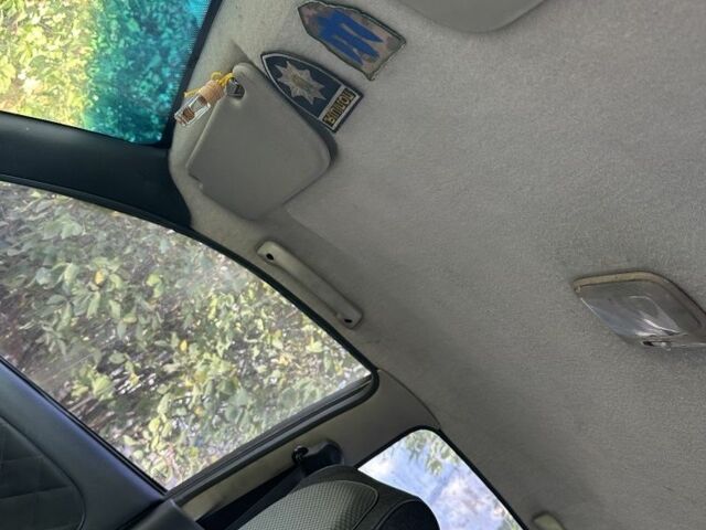 Серый Дэу Сенс, объемом двигателя 1.5 л и пробегом 210 тыс. км за 1193 $, фото 4 на Automoto.ua