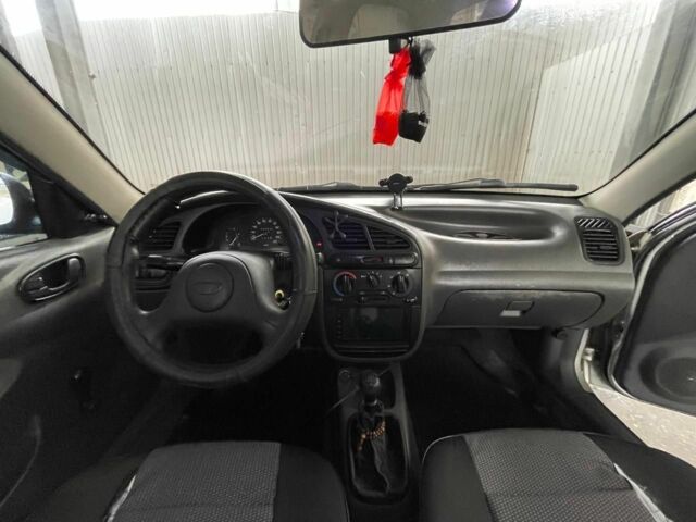 Сірий Деу Сенс, об'ємом двигуна 1.5 л та пробігом 224 тис. км за 2700 $, фото 11 на Automoto.ua