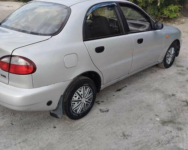 Сірий Деу Сенс, об'ємом двигуна 1.3 л та пробігом 250 тис. км за 1500 $, фото 2 на Automoto.ua