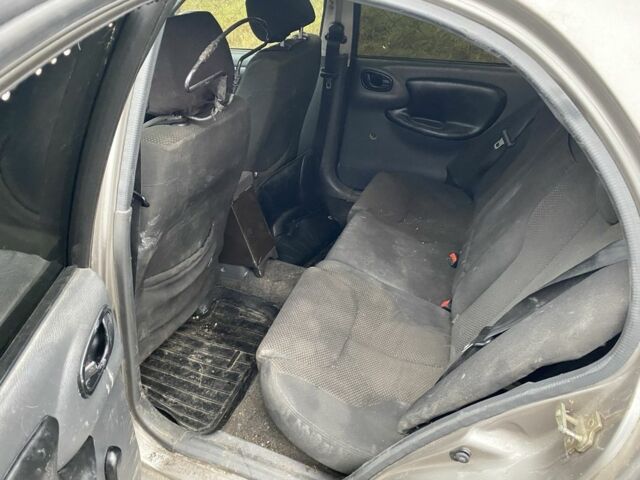 Сірий Деу Сенс, об'ємом двигуна 1.5 л та пробігом 100 тис. км за 593 $, фото 2 на Automoto.ua