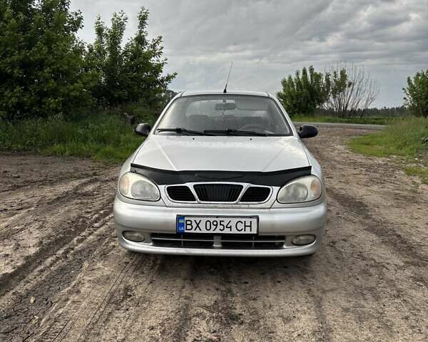 Серый Дэу Сенс, объемом двигателя 1.3 л и пробегом 200 тыс. км за 1500 $, фото 1 на Automoto.ua