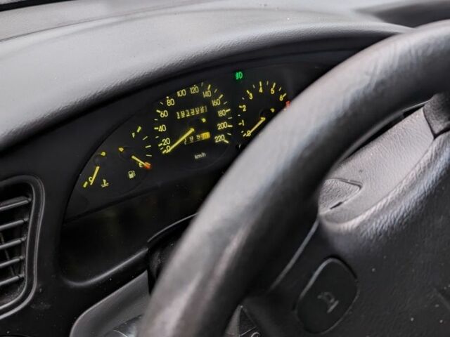 Сірий Деу Сенс, об'ємом двигуна 1.5 л та пробігом 192 тис. км за 1750 $, фото 3 на Automoto.ua