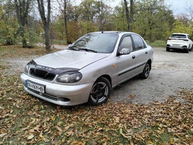 Серый Дэу Сенс, объемом двигателя 1.5 л и пробегом 217 тыс. км за 1700 $, фото 2 на Automoto.ua