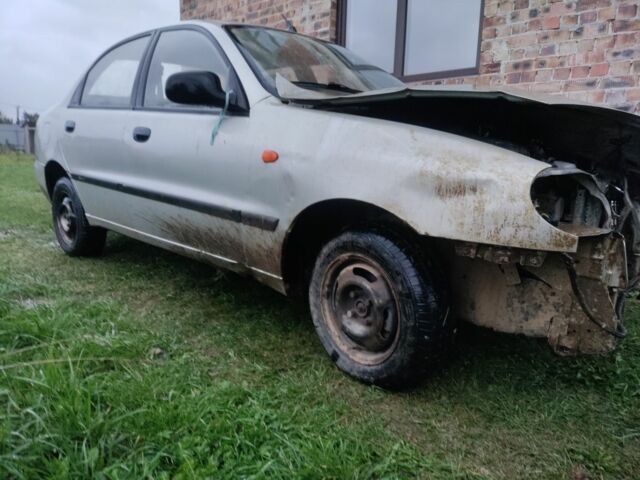 Дэу Сенс 2006 в Ивано-Франковске на Automoto.ua Серый Дэу Сенс, объемом двигателя 0 л и пробегом 106 тыс. км за 210 $, фото 2 на Automoto.ua