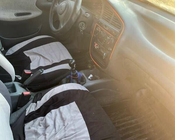 Сірий Деу Сенс, об'ємом двигуна 1.3 л та пробігом 172 тис. км за 1600 $, фото 3 на Automoto.ua