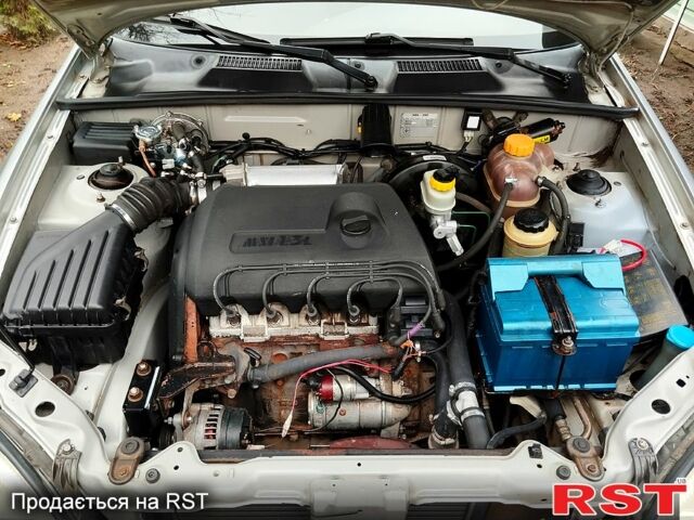 Серый Дэу Сенс, объемом двигателя 1.3 л и пробегом 280 тыс. км за 2000 $, фото 7 на Automoto.ua