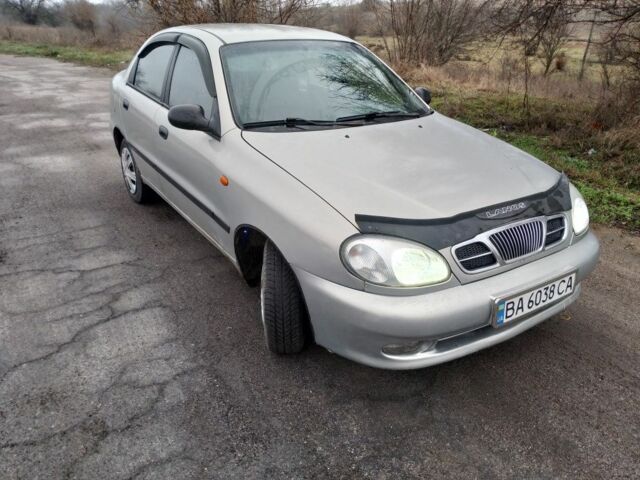 Сірий Деу Сенс, об'ємом двигуна 1.5 л та пробігом 220 тис. км за 2100 $, фото 1 на Automoto.ua