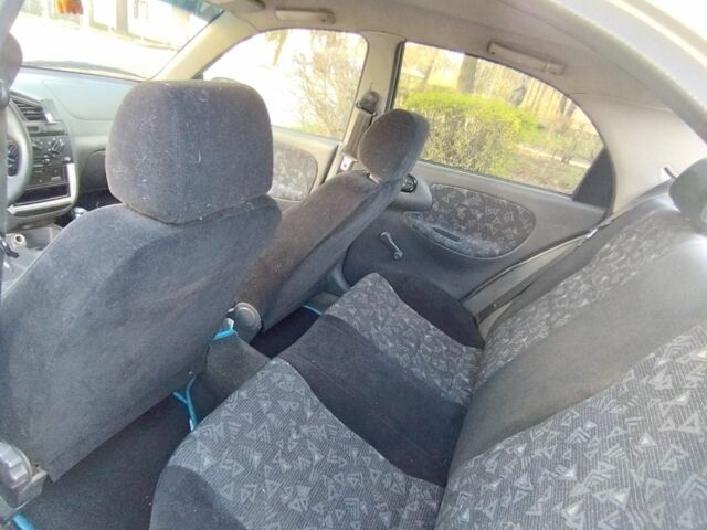 Серый Дэу Сенс, объемом двигателя 0 л и пробегом 174 тыс. км за 2344 $, фото 4 на Automoto.ua