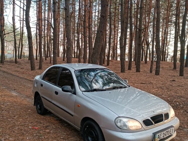 Серый Дэу Сенс, объемом двигателя 1.6 л и пробегом 350 тыс. км за 1600 $, фото 2 на Automoto.ua